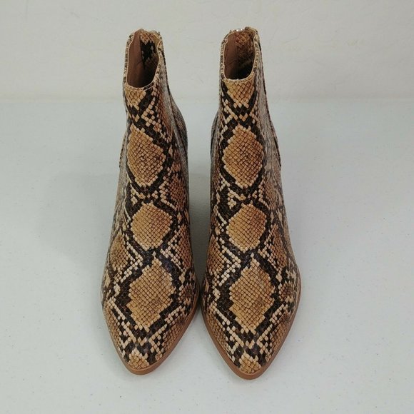 Steve Madden Women's Pointed Toe Block Heel Boot T - Picture 9 of 12